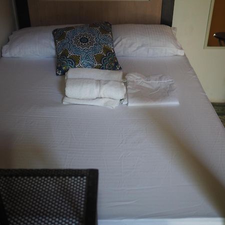 Baboon Hostel 圣玛尔塔 外观 照片
